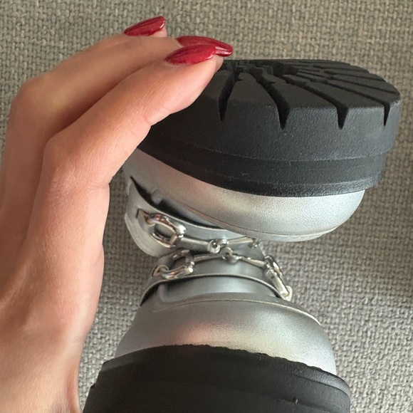 Steve Madden Bessa Silver Platform Loafers Size 39 Vegan Leather Chunky Heel - Picture 13 of 15